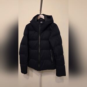 Uniqlo Men's Dark Puffer Jacket - MEDIUM